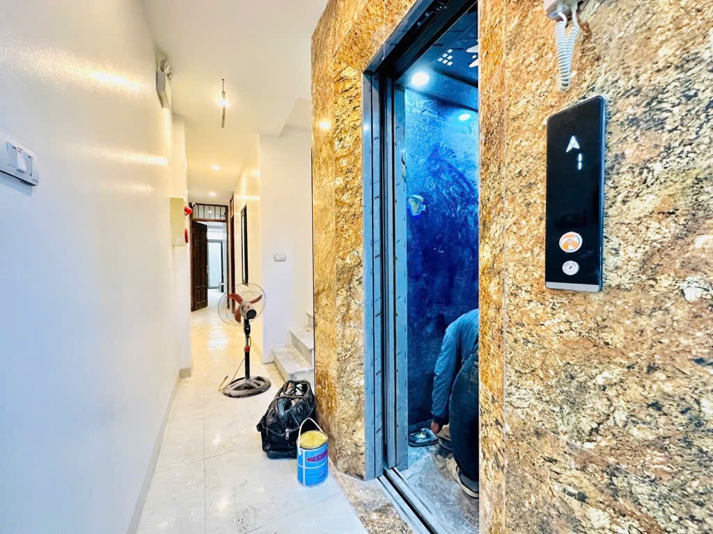 QUAN TÂM Bán Tòa CHDV phố Tân Mai 107m x 6 tầng - Thang máy, Dòng Tiền khủng 1 tỷ 080 triệu/năm. - Ảnh 1